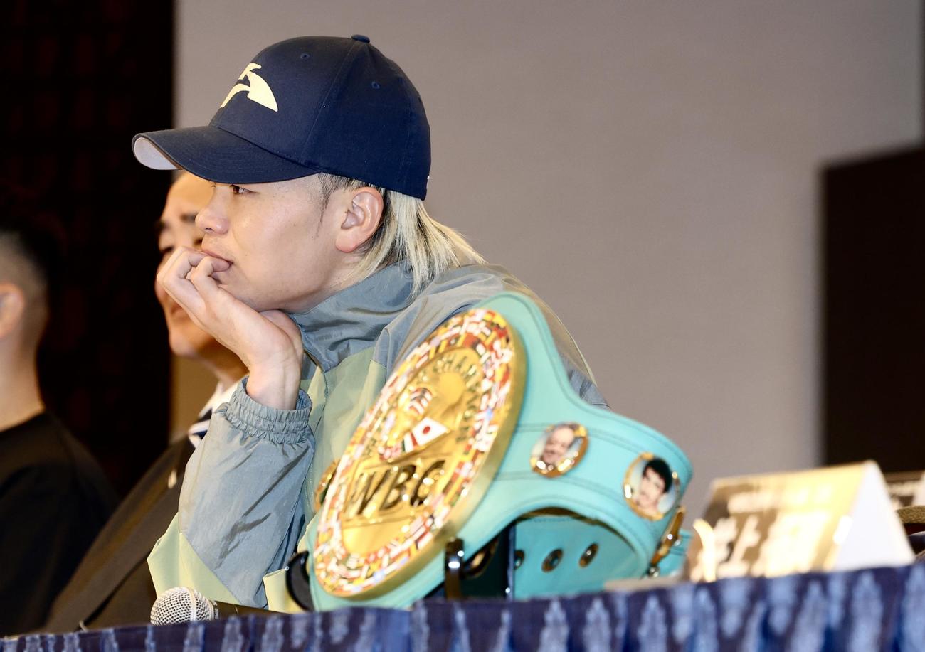 試合前会見に臨む那須川（撮影・河田真司）