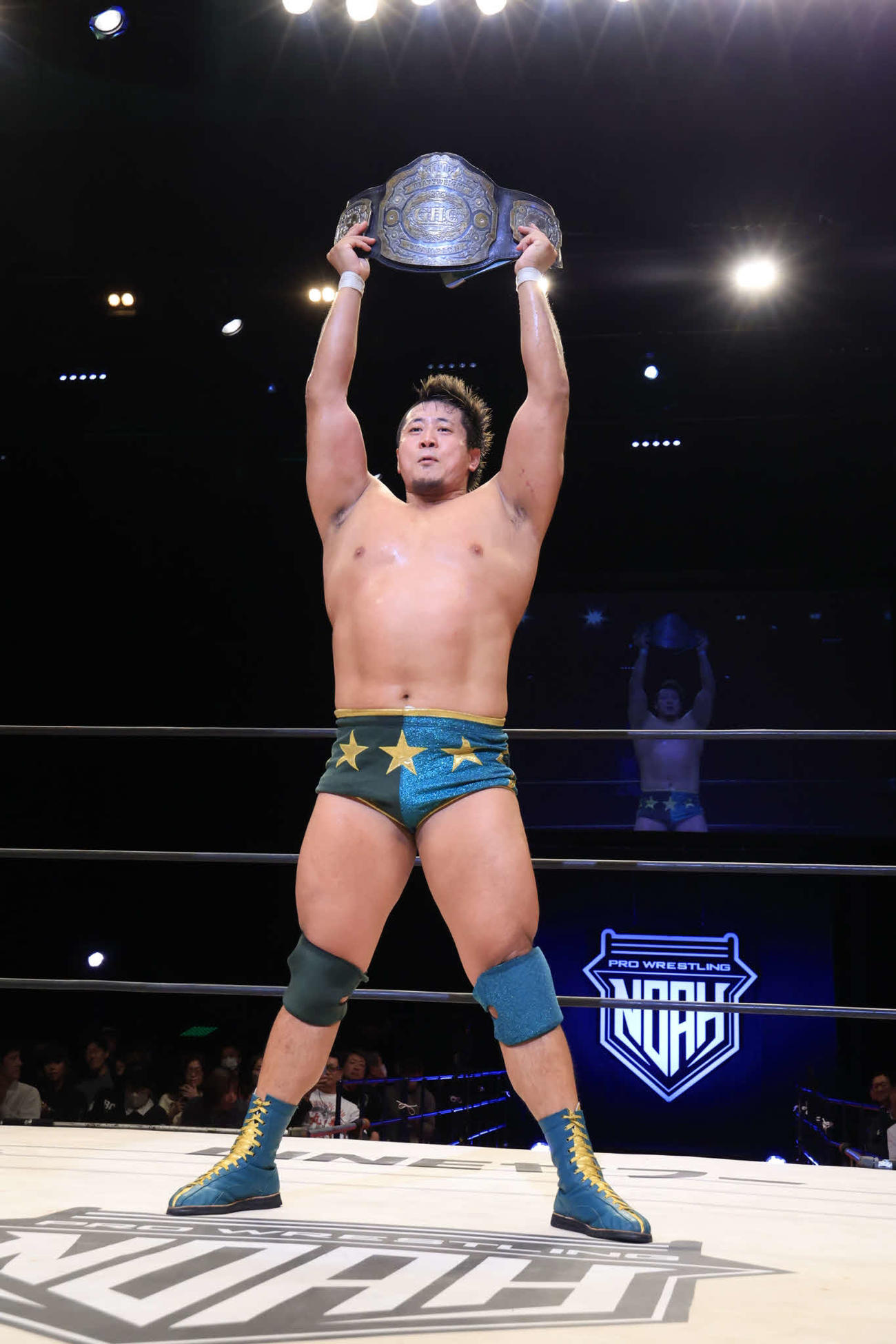 初防衛を果たした稲村愛輝（C）プロレスリング・ノア