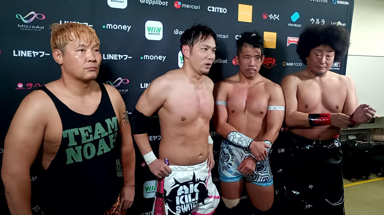 今後へ向けての熱い思いを語った（左から）Hi69、小峠篤司、大原はじめ、モハメドヨネ