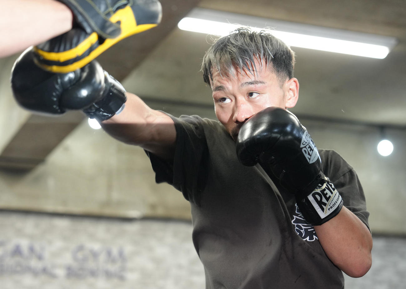 練習を公開した堤（撮影・足立雅史）