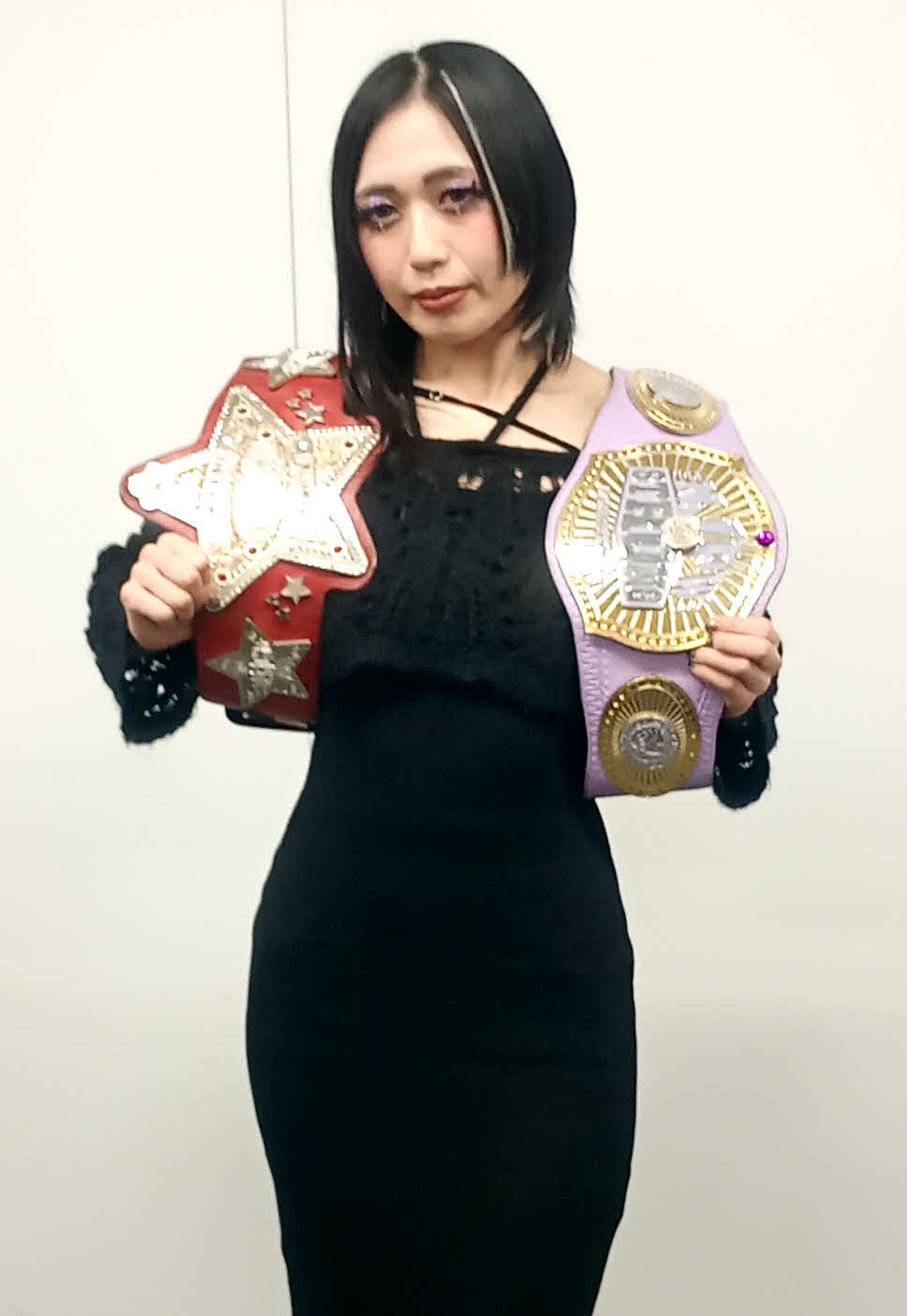 プロレス大賞MVPを受賞した上谷沙弥