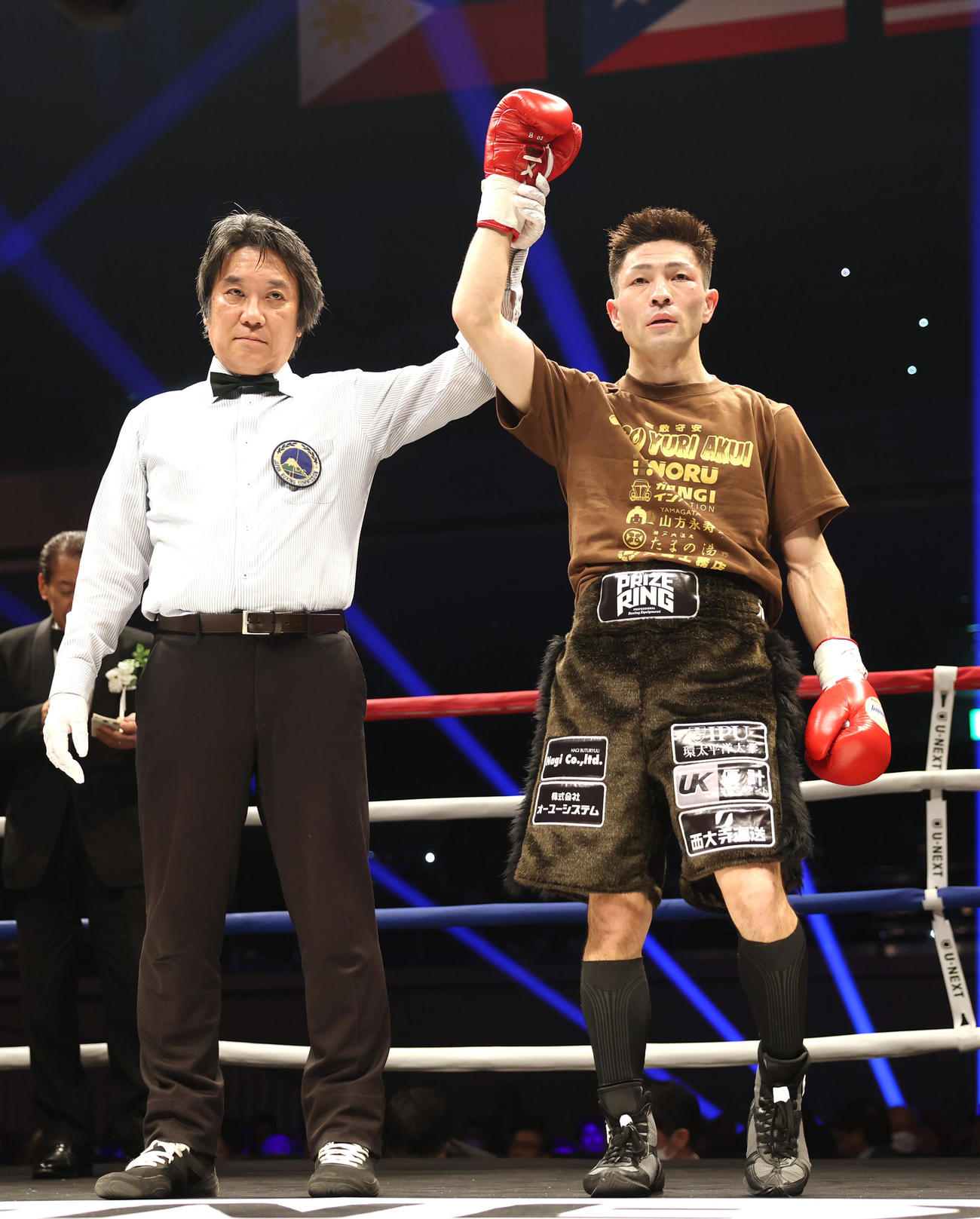 3回KO勝ちしたユーリ阿久井（撮影・宮地輝）
