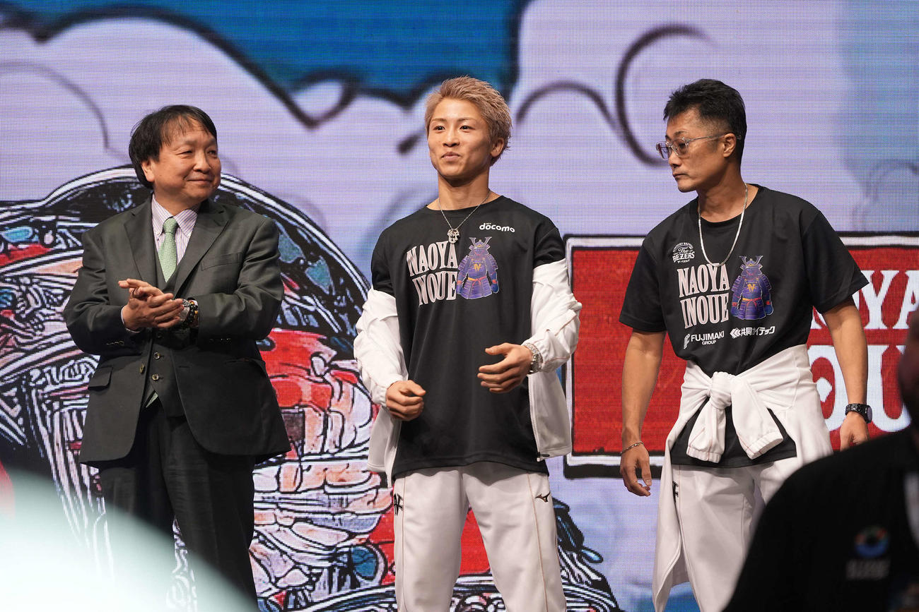 前日計量をに登場した井上尚弥（撮影・パオロ・ヌッチ）（撮影・パオロ・ヌッチ）
