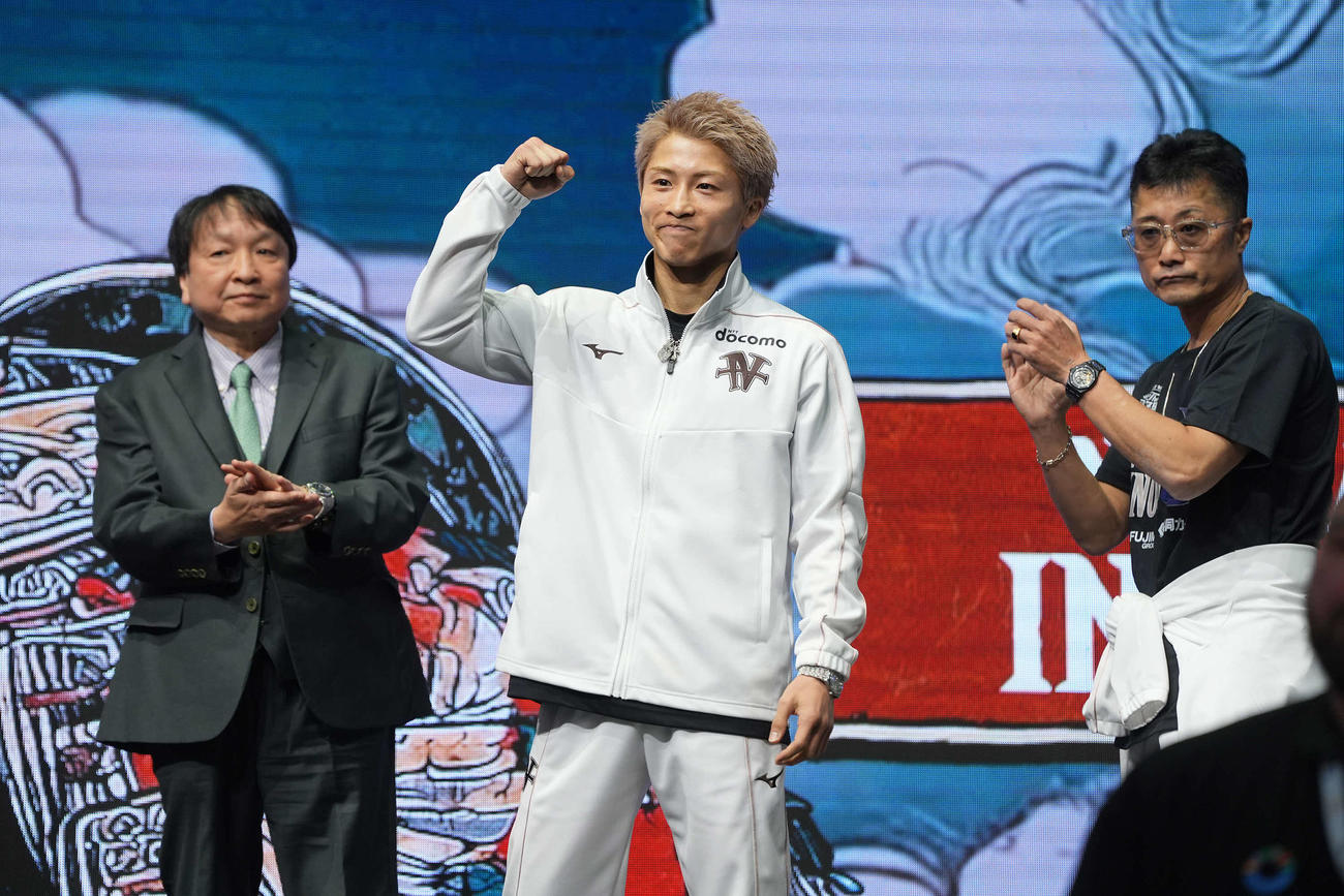 前日計量をに登場した井上尚弥（撮影・パオロ・ヌッチ）（撮影・パオロ・ヌッチ）