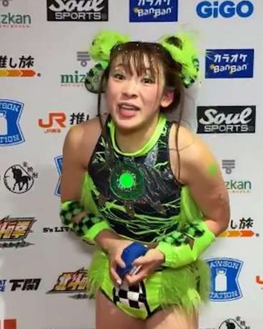 吏南に完敗したフワちゃん（スターダムワールド公式Xから）