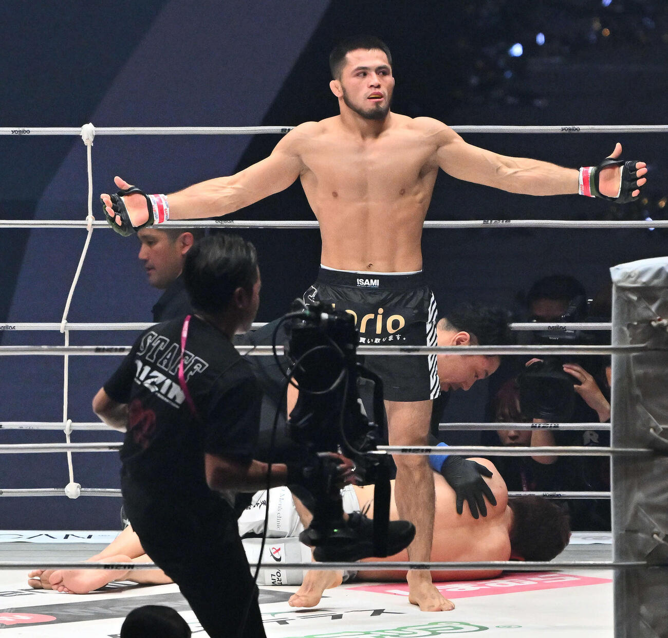 朝倉未来にTKO勝ちしたシェイドゥラエフ（2025年12月31日撮影）