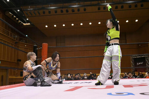 東京女子】前哨戦は挑戦者の鈴芽が勝利「MIRAIはめちゃめちゃ強かった