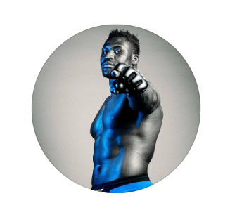 母国のサッカーチームのトライアウトを受験した元UFCヘビー級王者フランシス・ガヌー（ガヌー公式インスタグラムから）