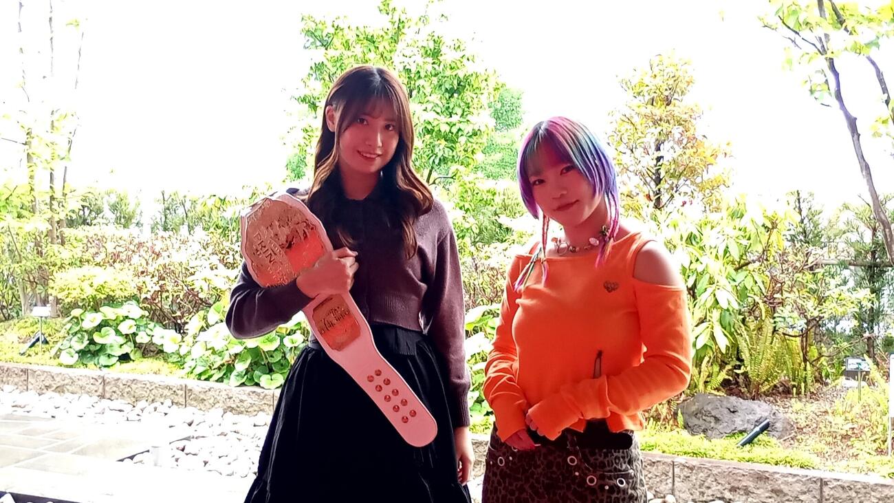 5・4後楽園で戦うプリプリ王者の荒井優希（左）と挑戦者の遠藤有栖
