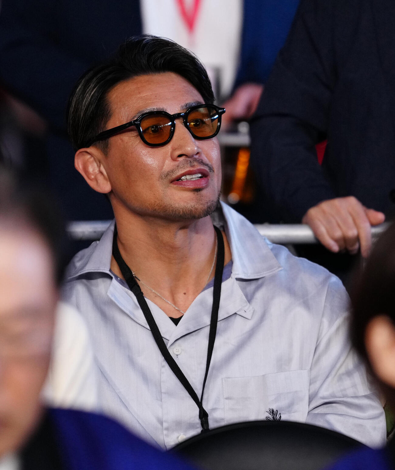 WBC世界バンタム級タイトルマッチ、観戦する魔裟斗（撮影・鈴木みどり）