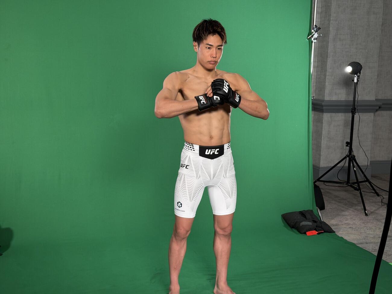 9日（日本時間10日)にUFCフライ級王者ジョシュア・ヴァンに挑戦する同級3位平良達郎がメディデーに参加（C）ZuffaLLC／UFC
