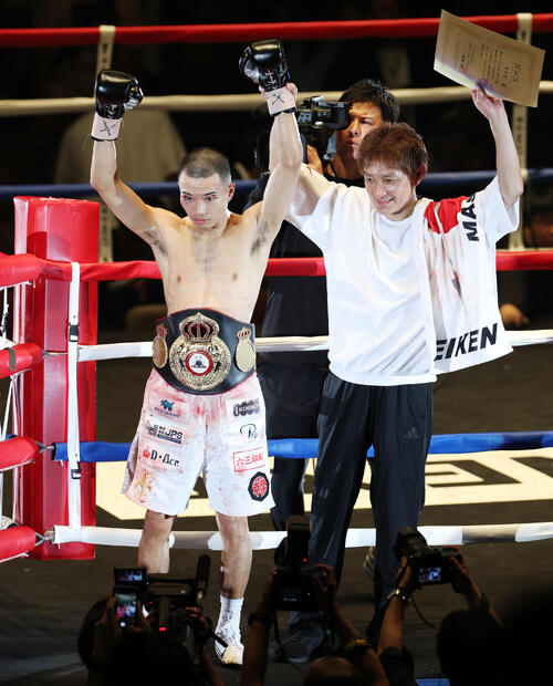 WBA世界バンタム級王座決定戦 比嘉大吾に判定勝ちした増田陸(撮影・宮地輝)