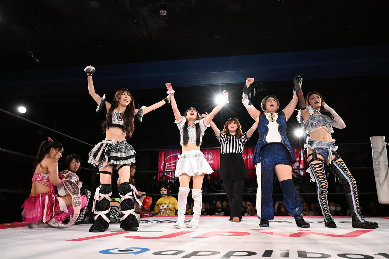 勝利した（左から）瑞希、高見汐珠、桐生真弥、上福ゆき（C）東京女子プロレス