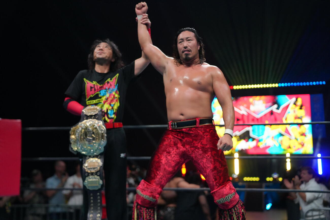 TAKESHITA下した辻陽太（C）新日本プロレス