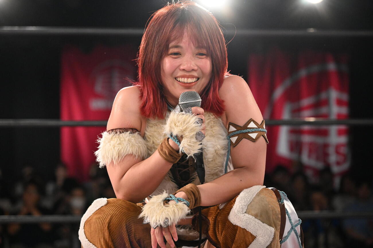 荒井優希に勝利した中島翔子（C）東京女子プロレス