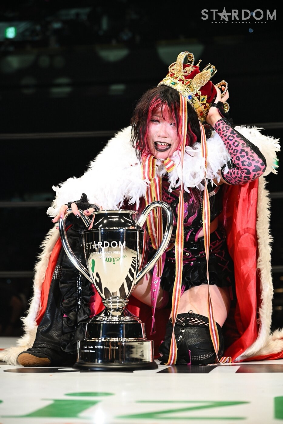 優勝した吏南（C）STARDOM