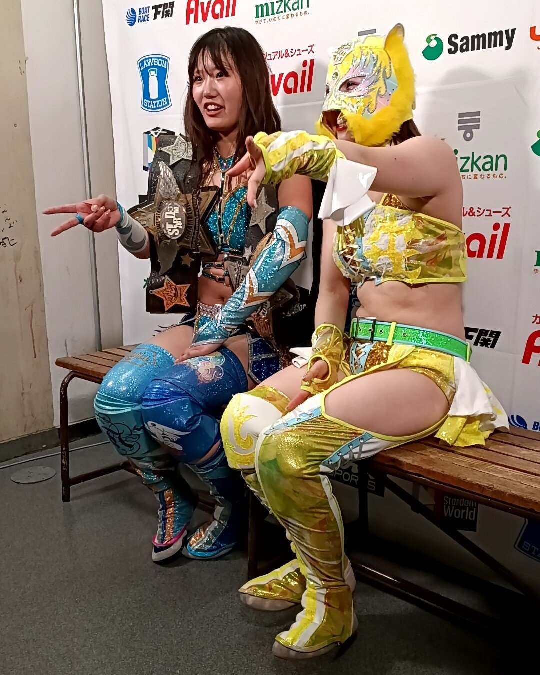 天咲光由（左）とスターライト・キッド