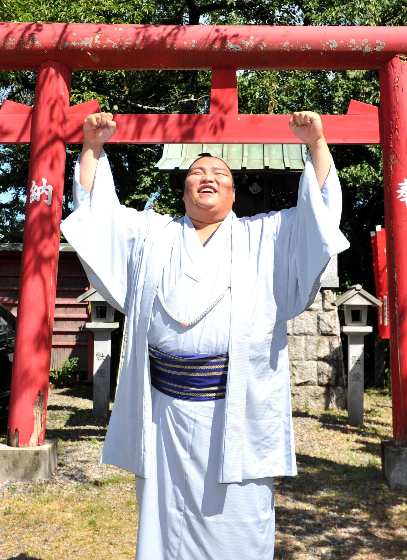御嶽海が出羽海部屋38年ぶり、長野出身初の優勝 - 大相撲 : 日刊スポーツ