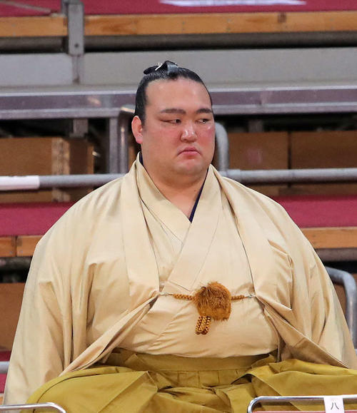 稀勢の里は平常心強調「最後までしっかり努めきる」 - 大相撲写真ニュース : 日刊スポーツ