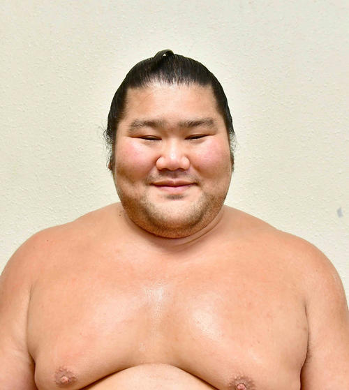 幕下優勝を飾った千代ノ皇（撮影・小沢裕）