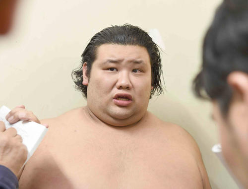 序ノ口デビューから24連勝を飾った元林（撮影・小沢裕）