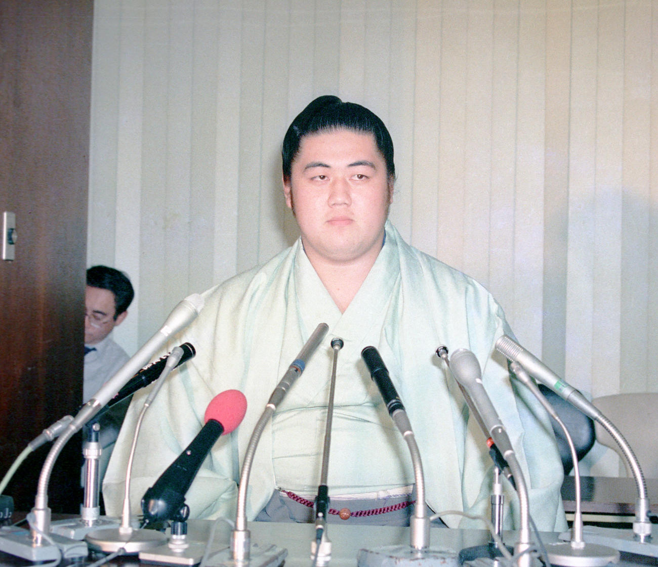 失踪事件を起こし廃業となった双羽黒（1987年12月31日撮影）