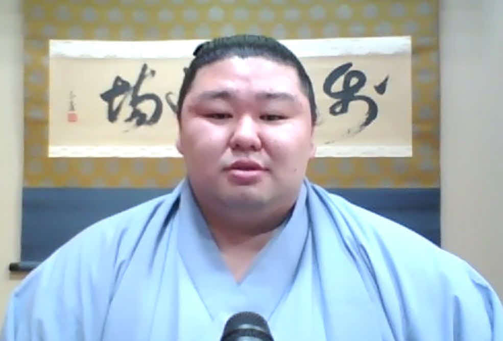 初優勝した秋場所千秋楽から一夜明けてリモートでの会見に出席した正代