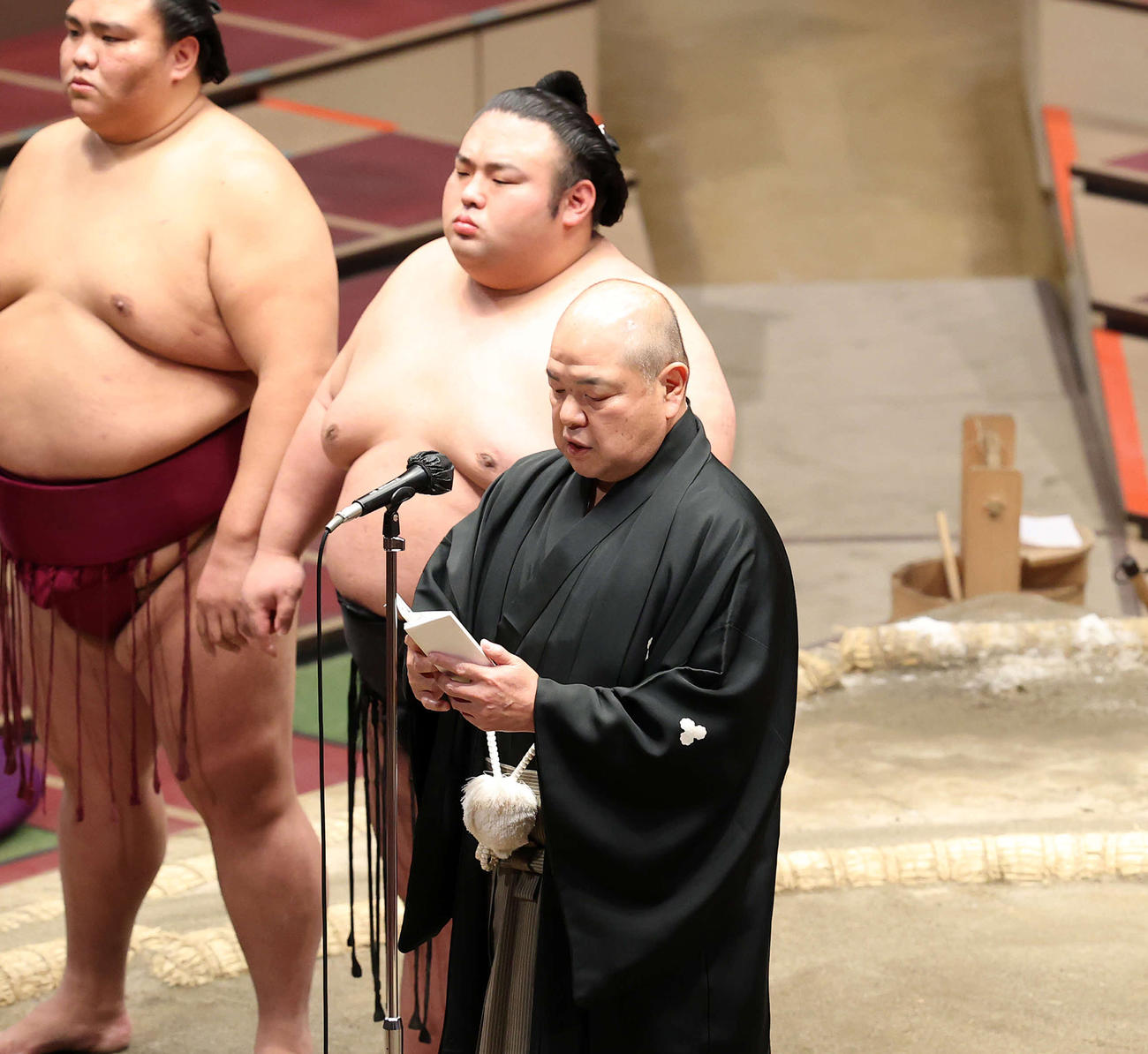 協会あいさつする八角理事長（撮影・鈴木正人）