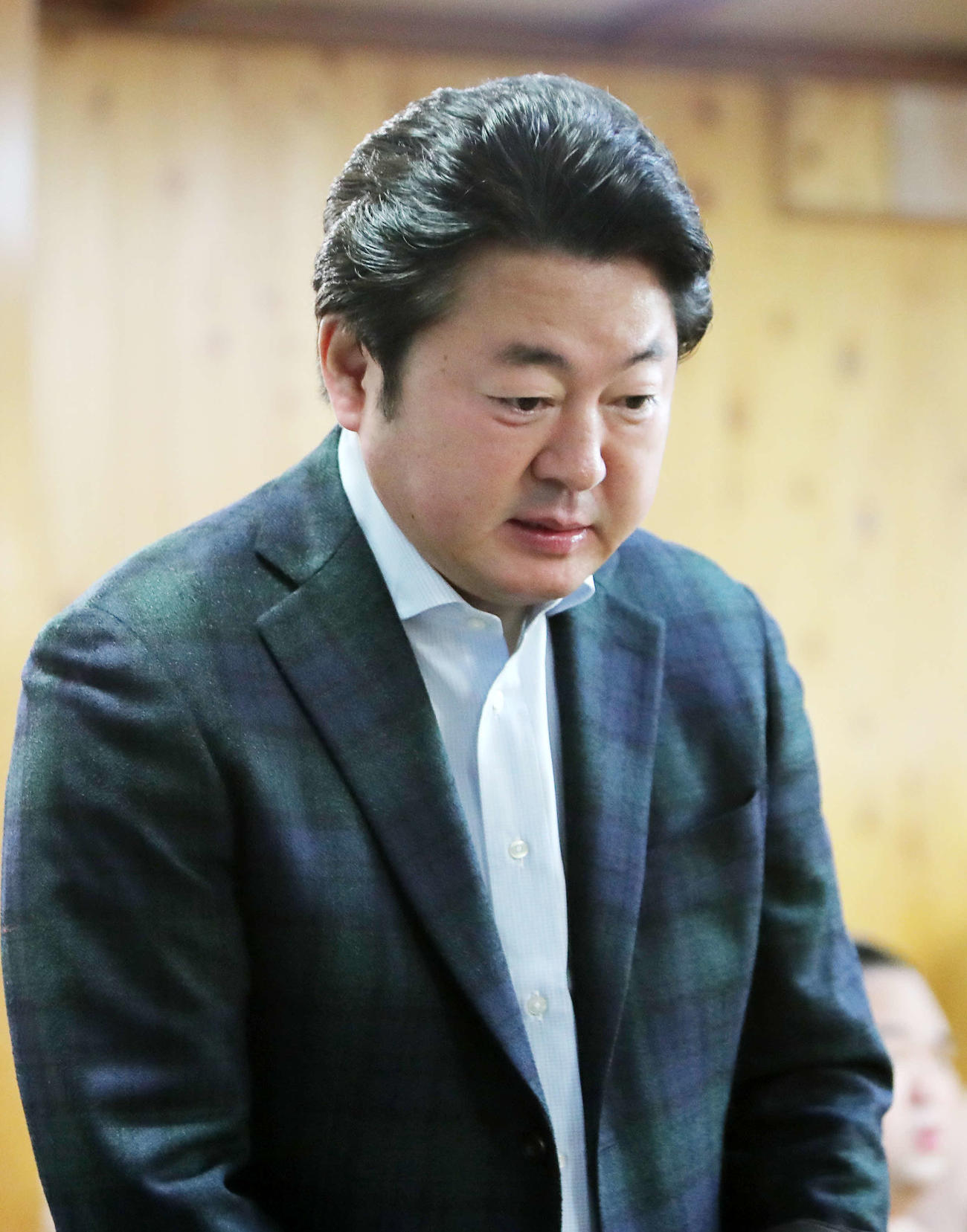舞の海氏が北の富士氏に嫉妬「何色を着ても似合う」 - 大相撲写真ニュース : 日刊スポーツ