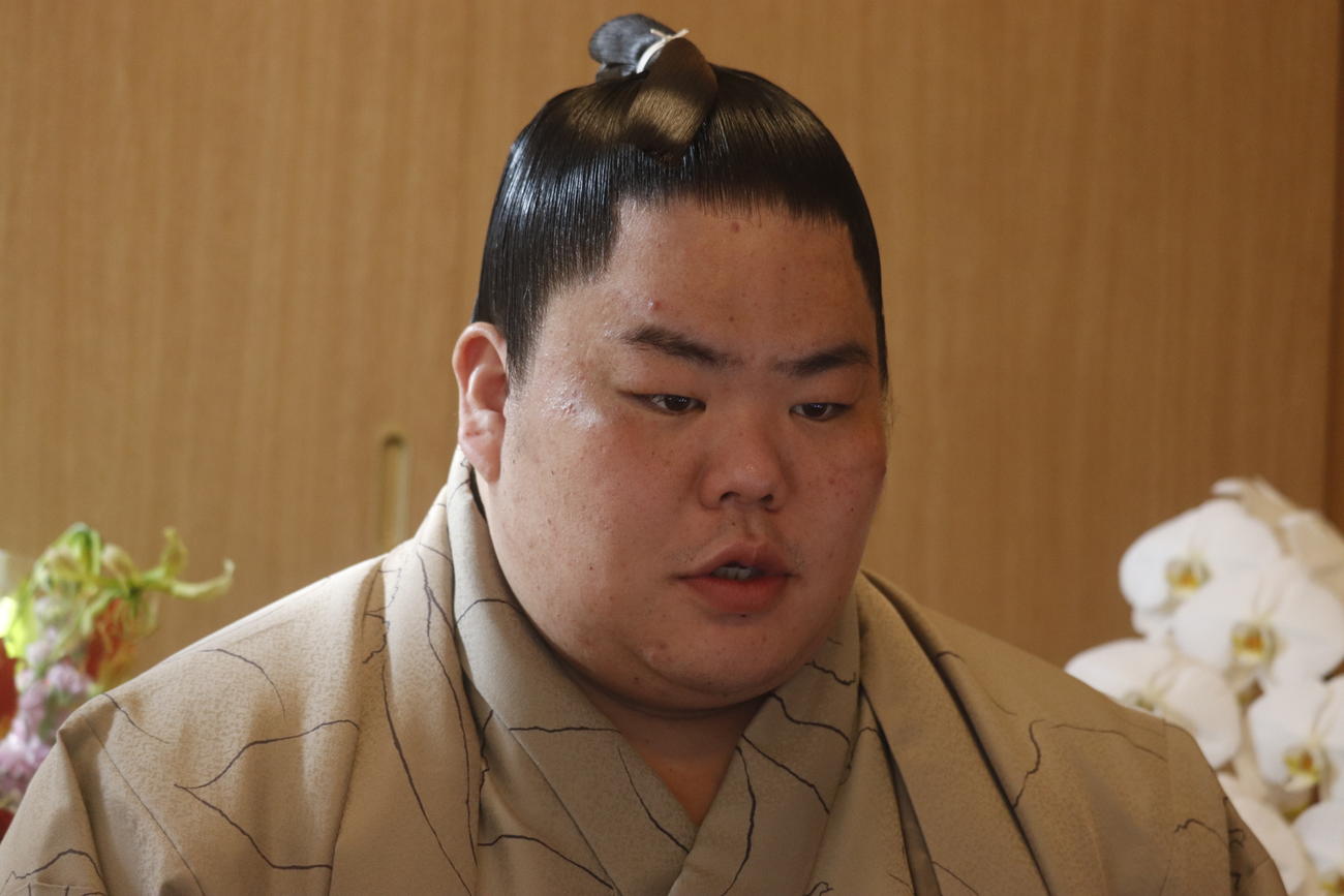 初優勝した初場所から一夜明けてリモートでの会見に出席した大栄翔（日本相撲協会提供）