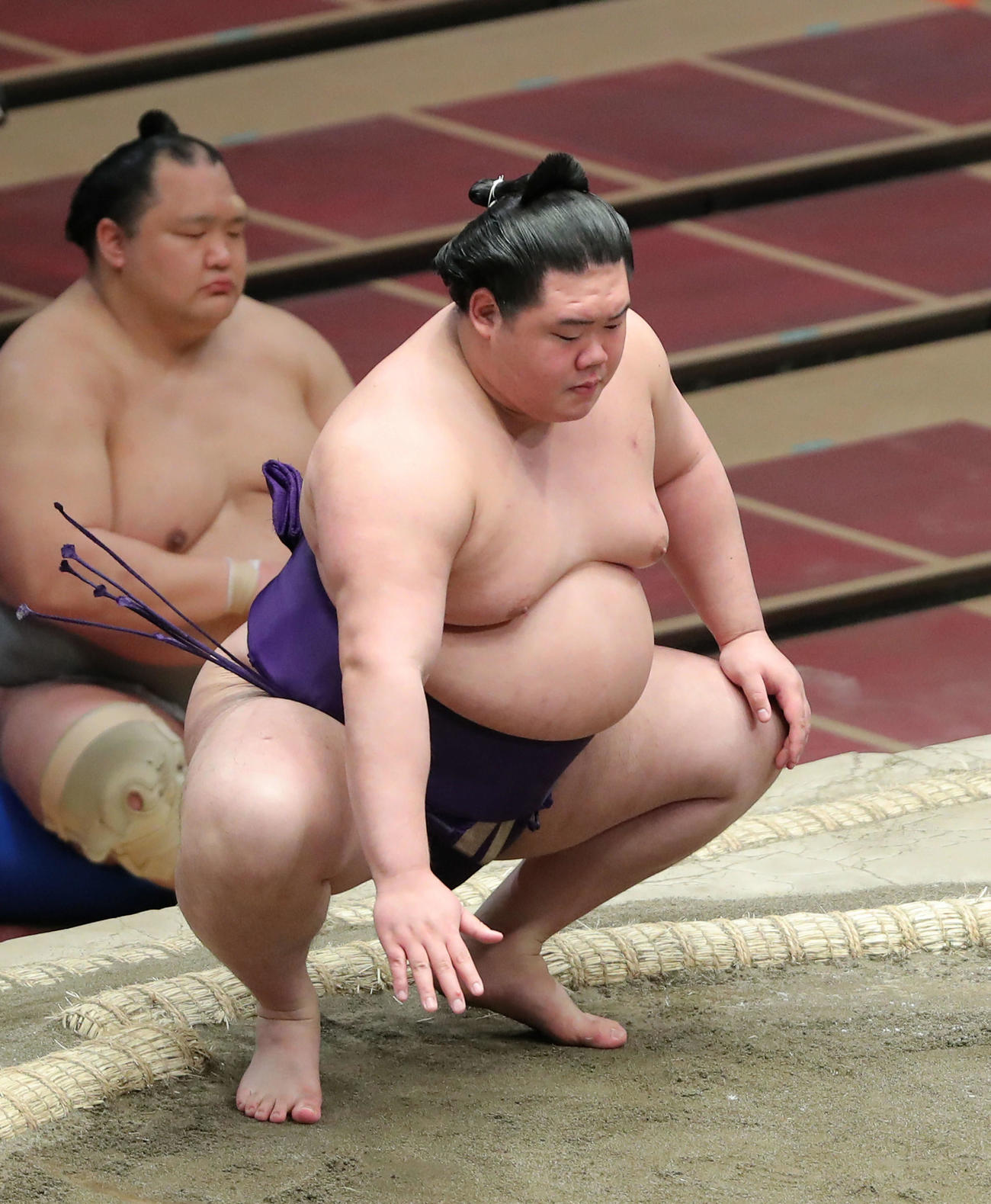 遠藤休場のため、明生の不戦勝（撮影・河田真司）