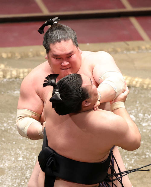 10連勝照ノ富士を絶賛「誰が止めるか、見当たらないくらい」八角理事長