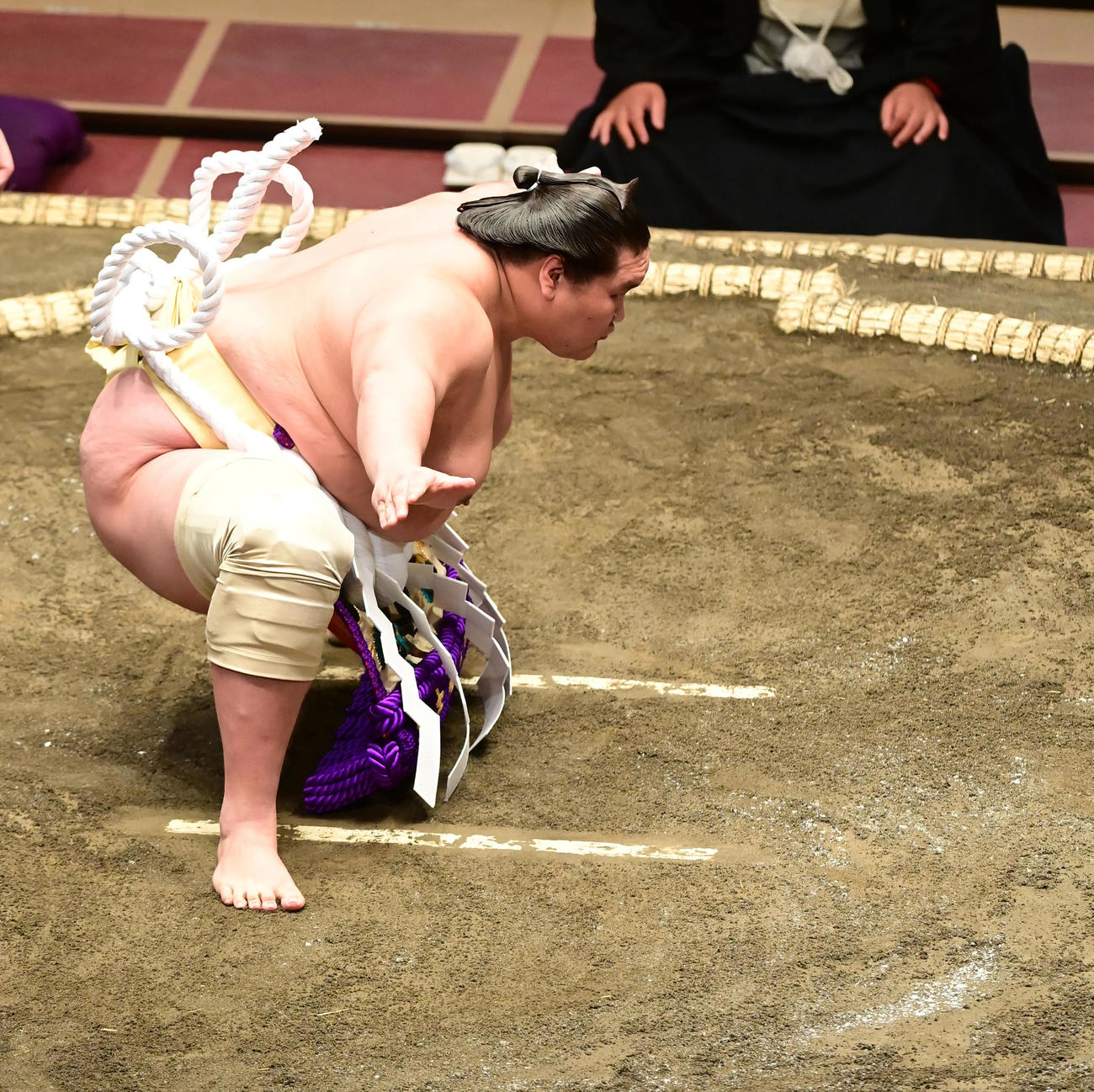 横綱土俵入りに臨む照ノ富士（撮影・小沢裕）