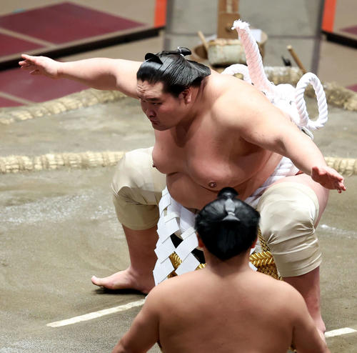 横綱照ノ富士土俵入り（撮影・河田真司）