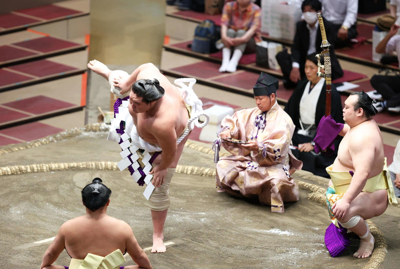 横綱照ノ富士土俵入り（撮影・河田真司）