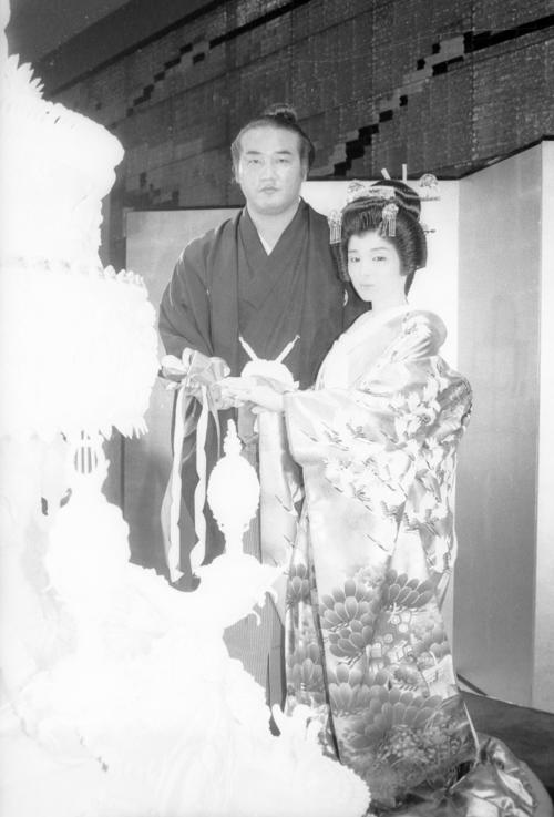 若嶋津、みづえさん夫妻の結婚式（1985年9月27日撮影）