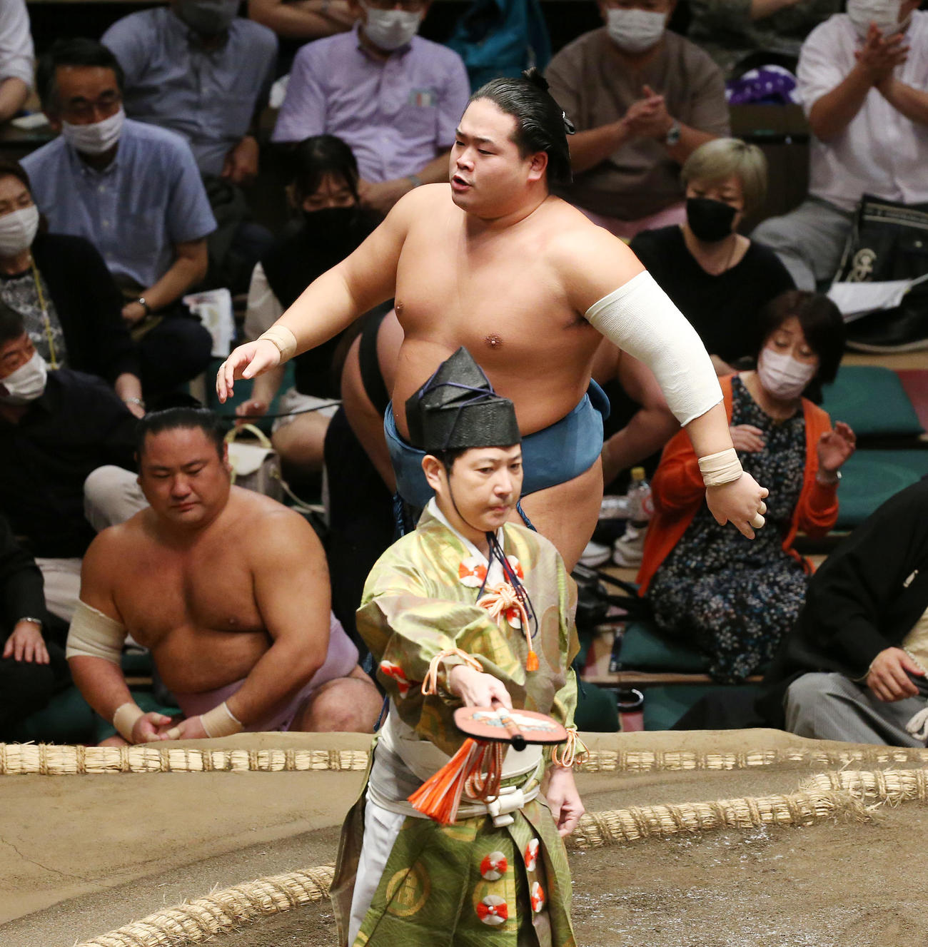 照ノ富士の弟弟子・錦富士が勝ち越し「横綱にはたくさん胸を出してもらって教えてもらった」 - 大相撲写真ニュース : 日刊スポーツ