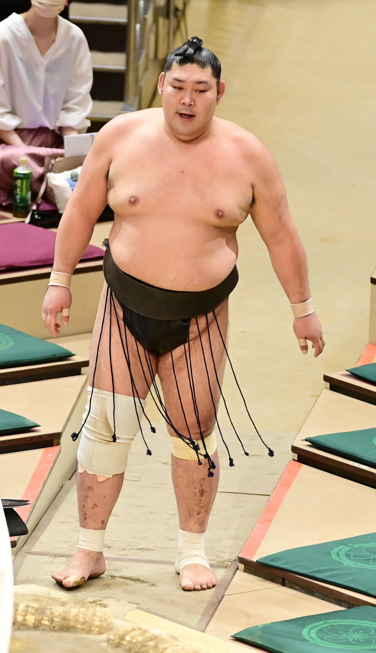 22年9月23日、花道を引き揚げる常幸龍