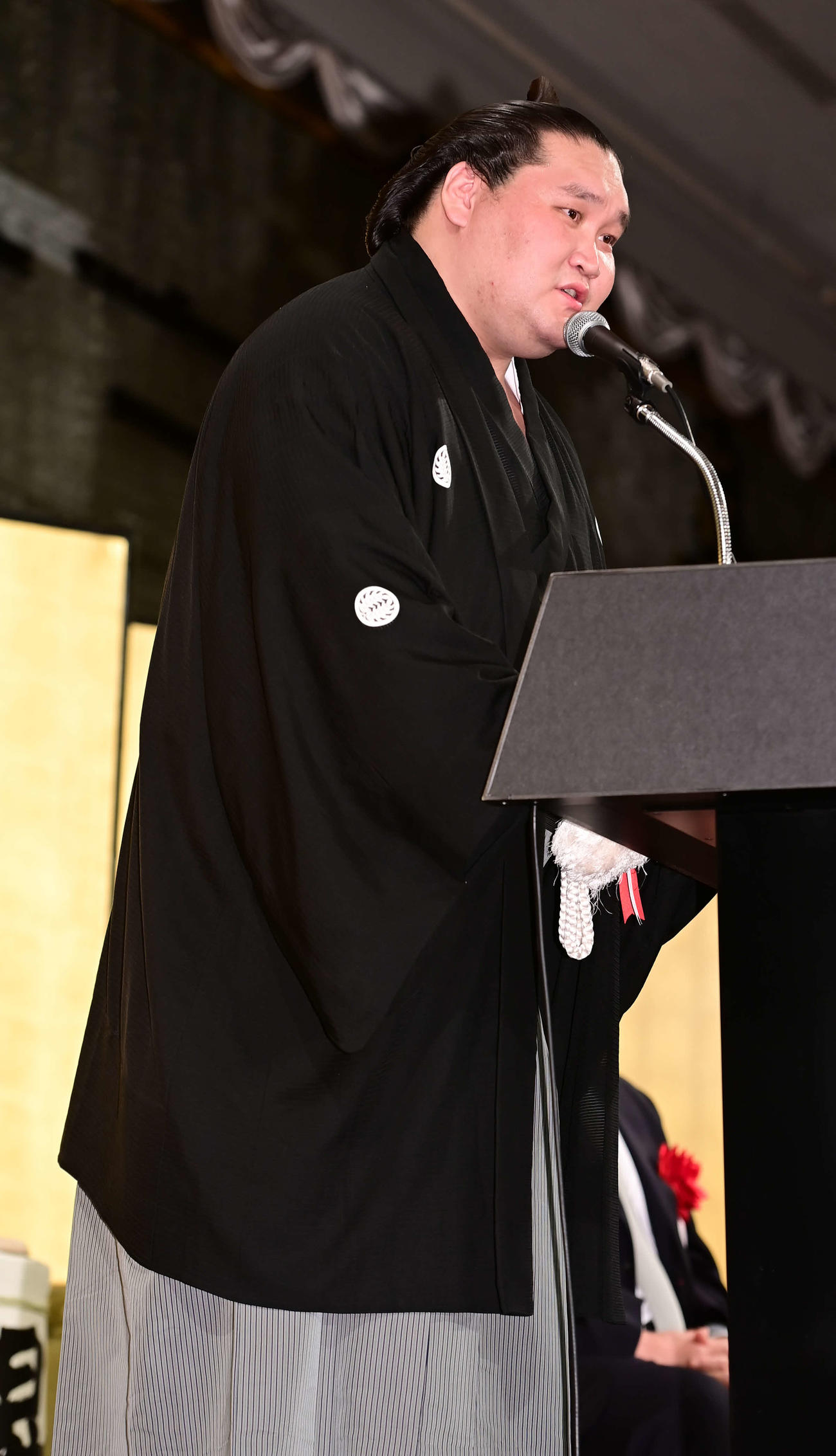 第73代横綱照ノ富士昇進披露祝賀会で謝辞を述べる照ノ富士（2022年10月16日撮影）　