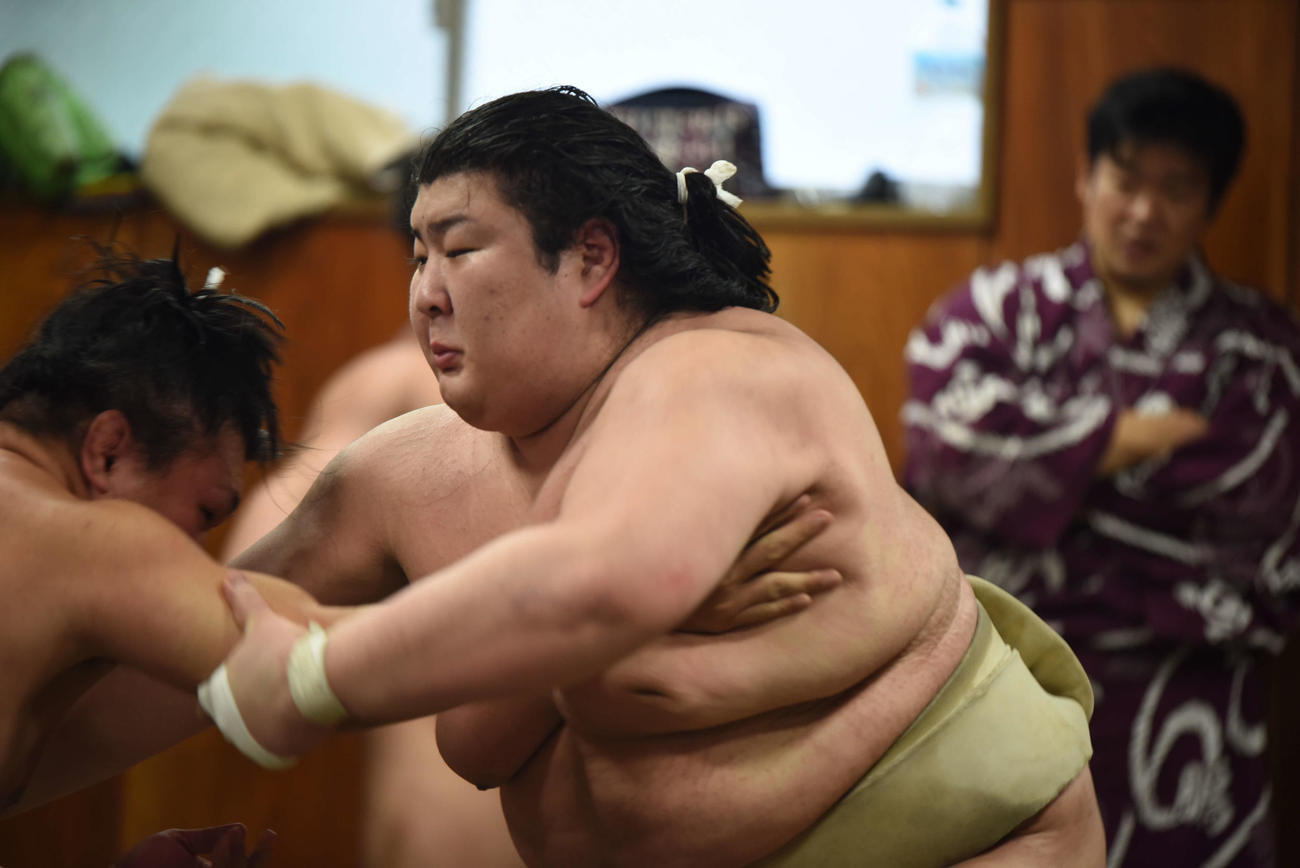 稽古に励む熱海富士