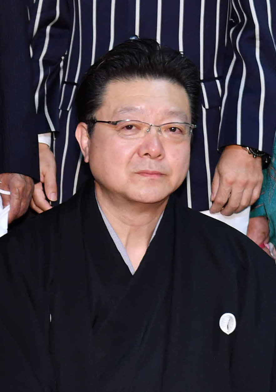 伊勢ケ浜親方（元横綱旭富士）