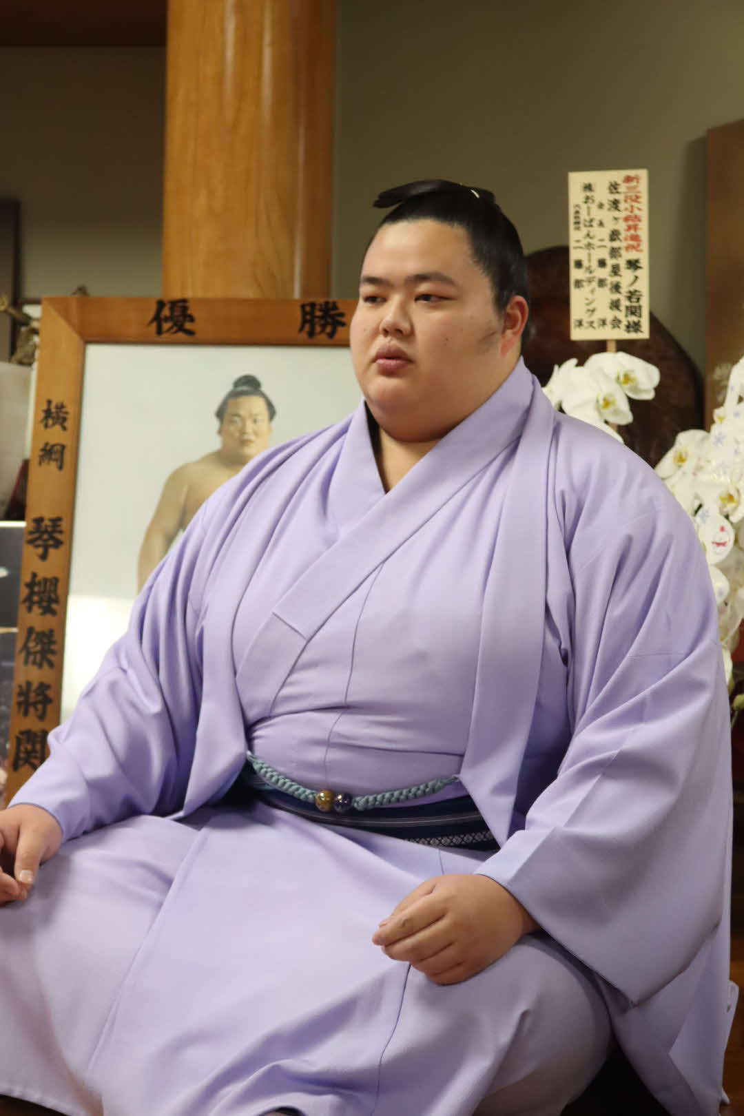 来年1月の大相撲初場所の番付発表会見に臨む新小結の琴ノ若（日本相撲協会提供）