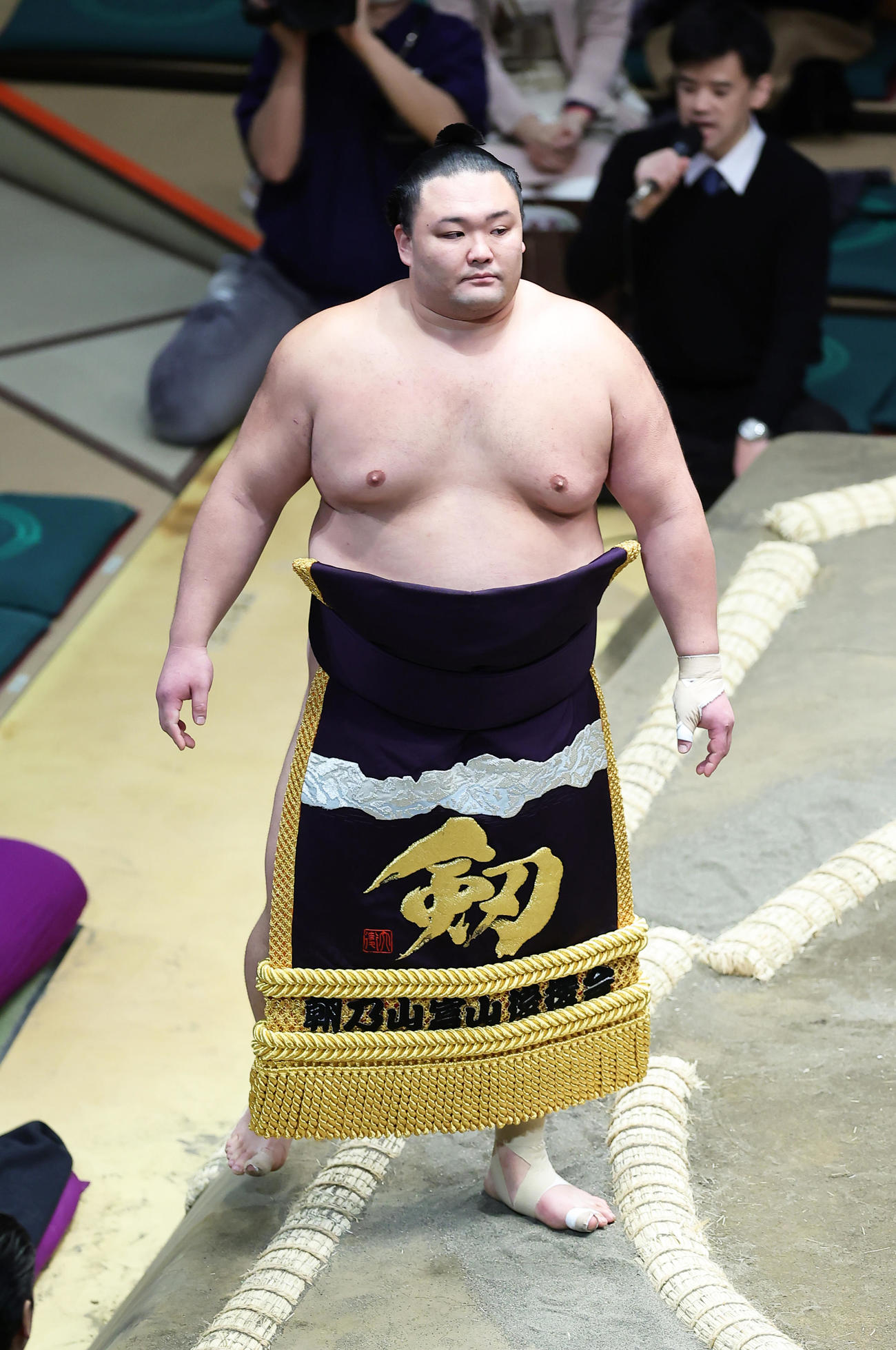 十両土俵入りに臨む朝乃山（撮影・足立雅史）