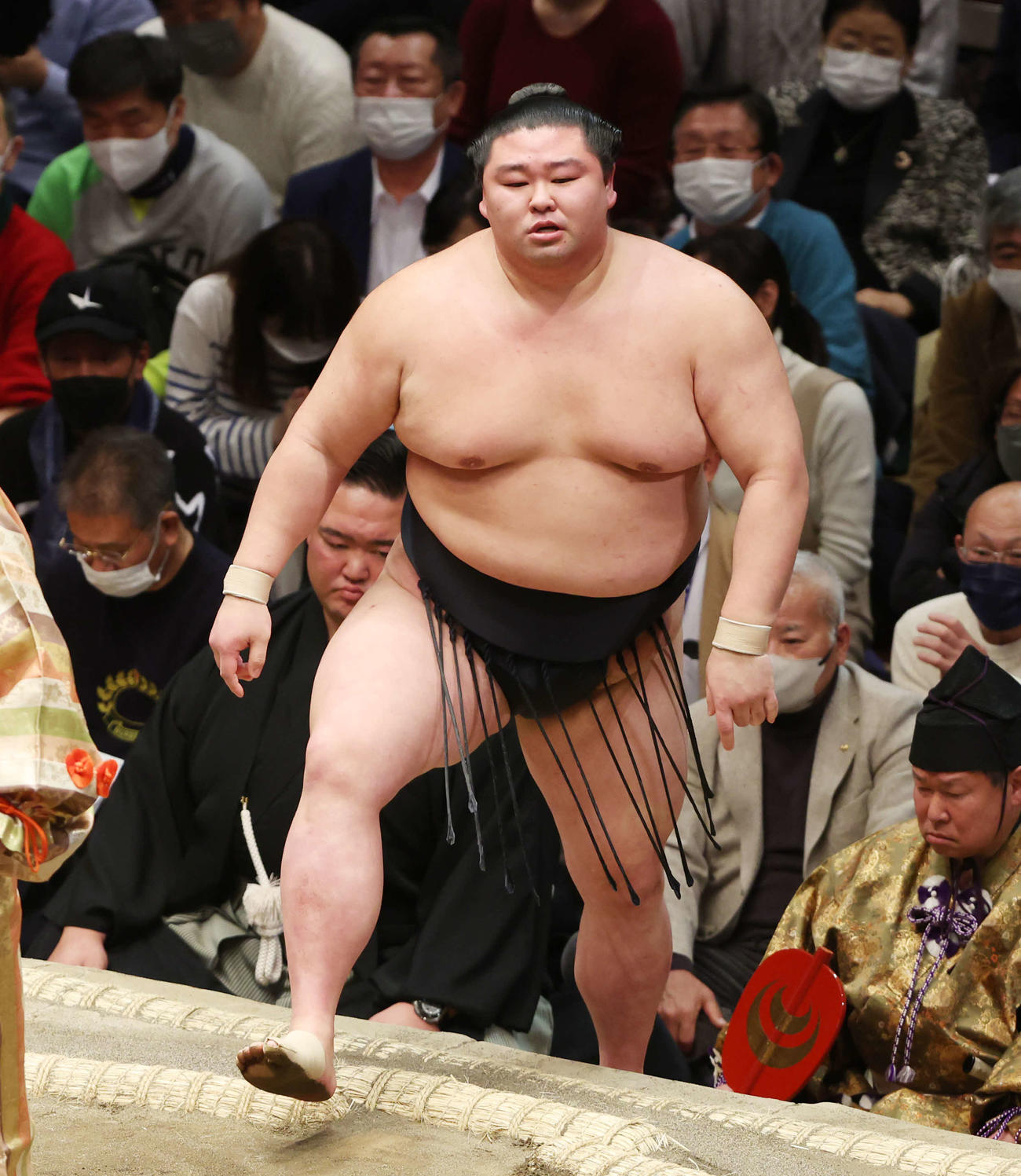 若元春に敗れた正代（撮影・宮地輝）