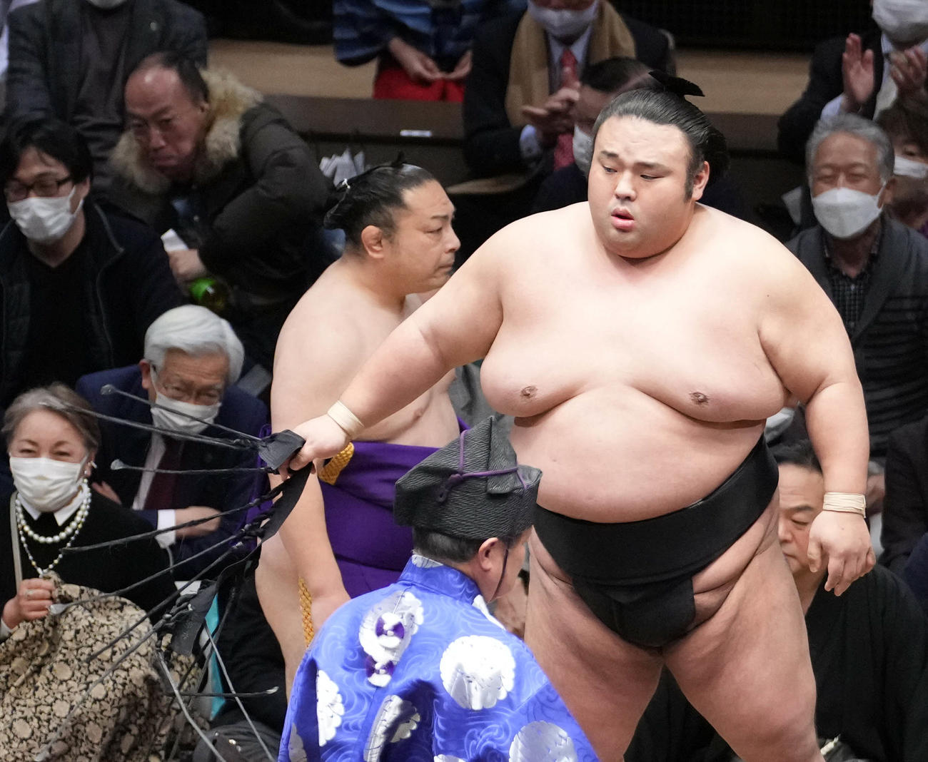 3敗を死守した貴景勝（撮影・小沢裕）