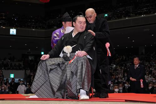 元横綱白鵬の宮城野親方が相撲界に恩返しを誓う「これからは親方として