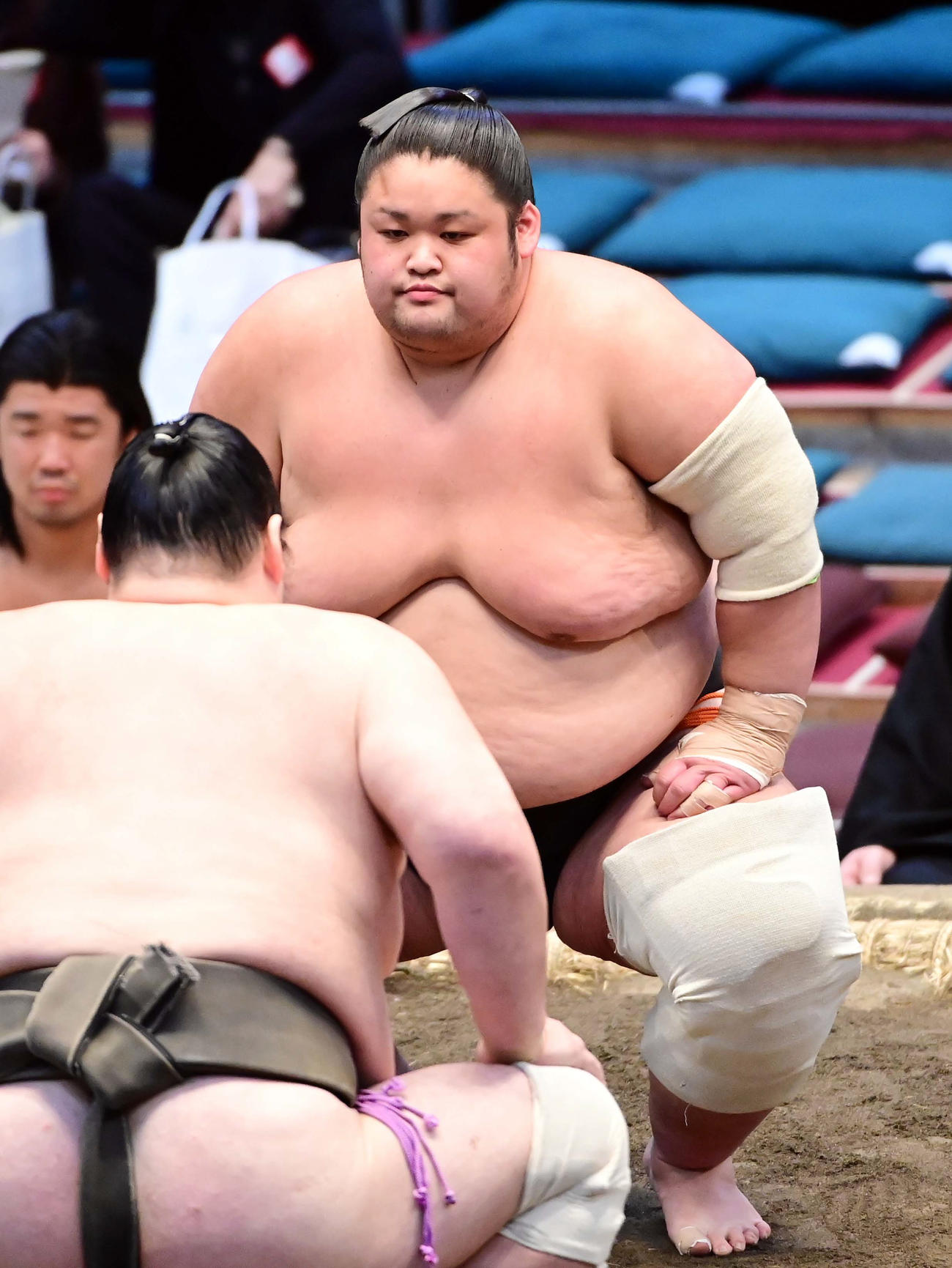 三段目の優勝決定戦に進んだ清乃海（撮影・小沢裕）