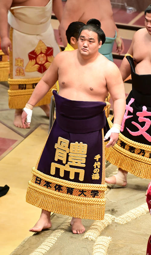 大関霧島が誕生した日、同期の千代の海が2年ぶりに関取復帰「新十両の