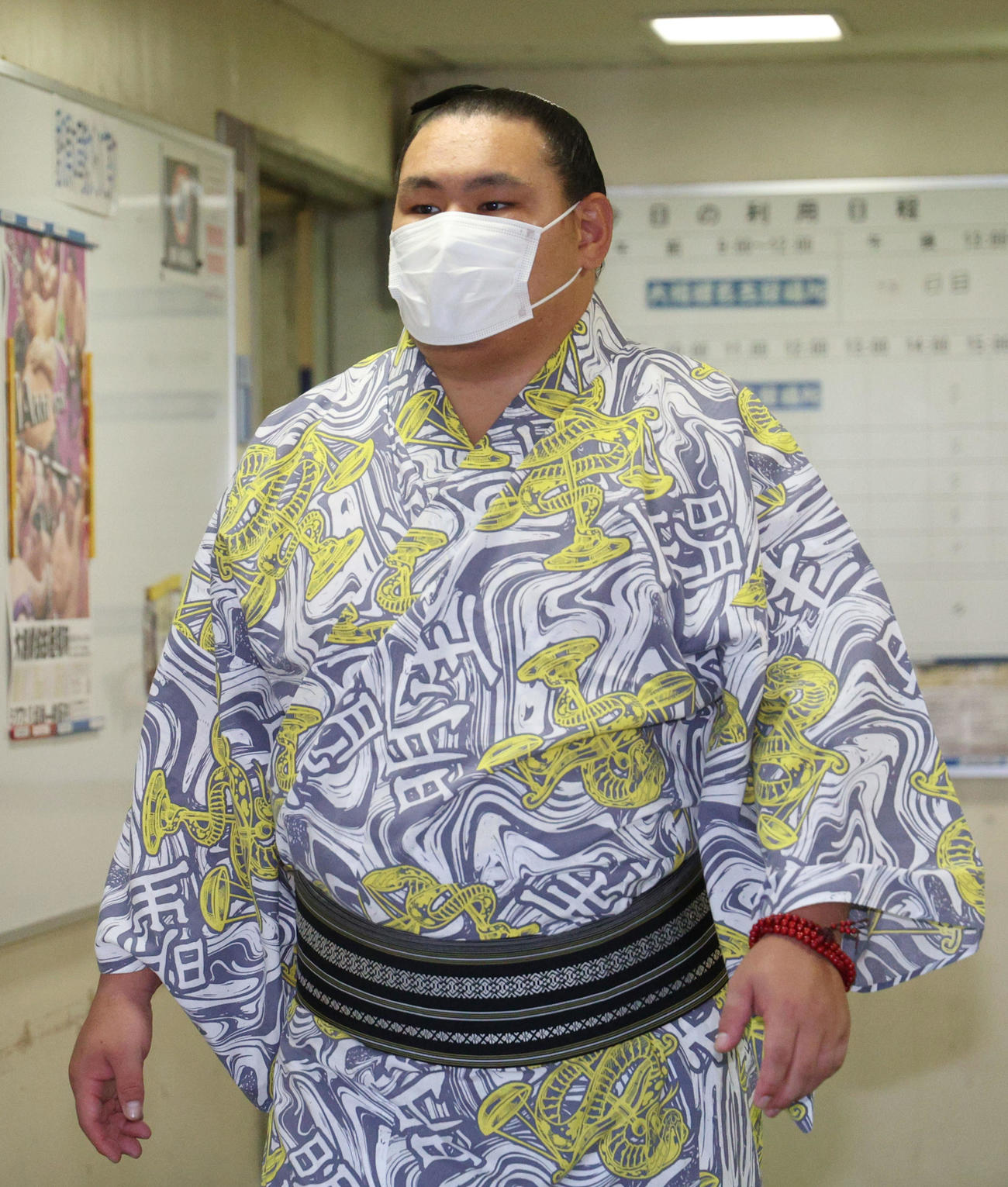 取り組みを終え、支度部屋を後にする豊昇龍（代表撮影）
