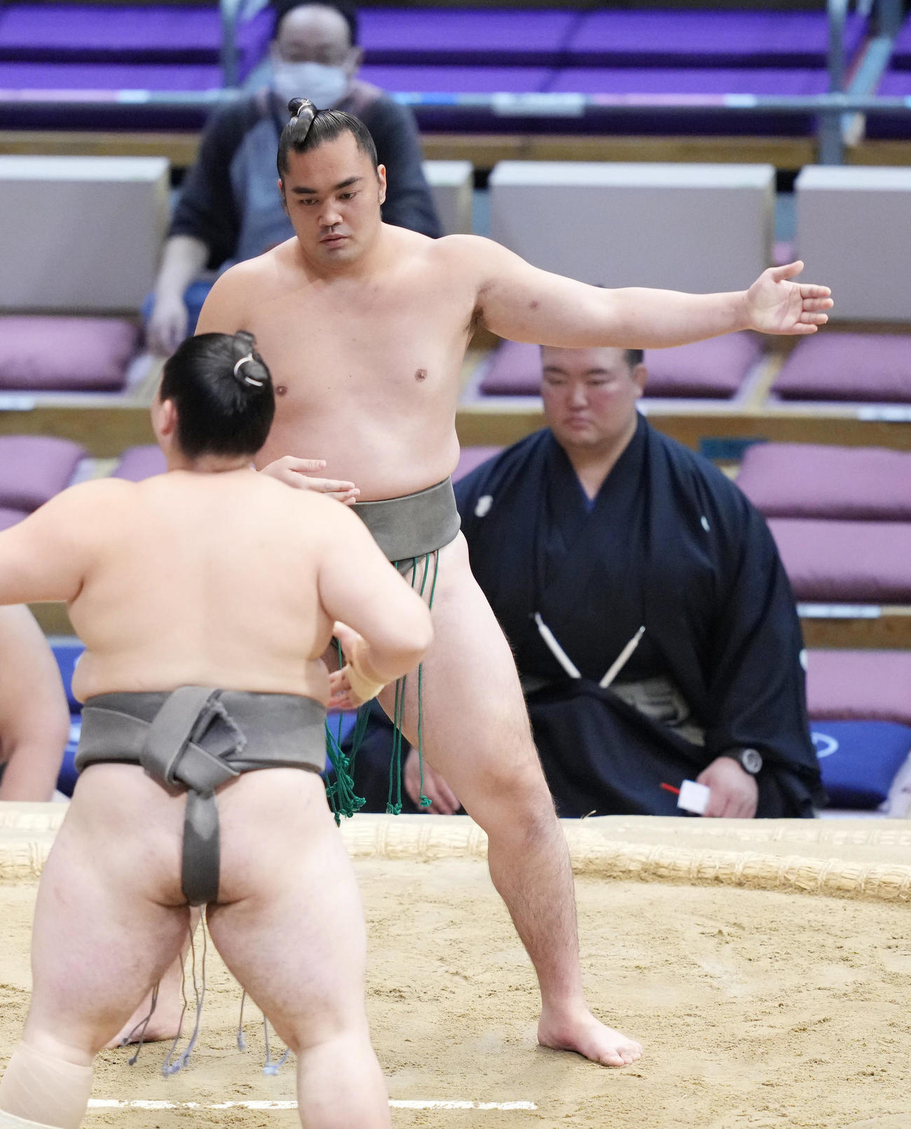 所作に臨む湧水（2022年11月23日撮影）